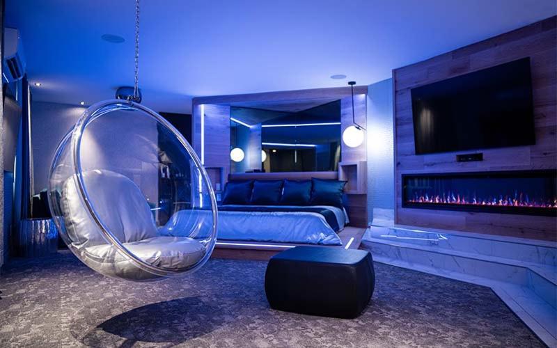 Le Fabreville Motel & Suites Лаваль Экстерьер фото
